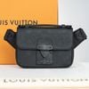 Túi Louis Vuitton S-Lock Sling Monogram Taurillon G90 size 21 (NEW-SS)