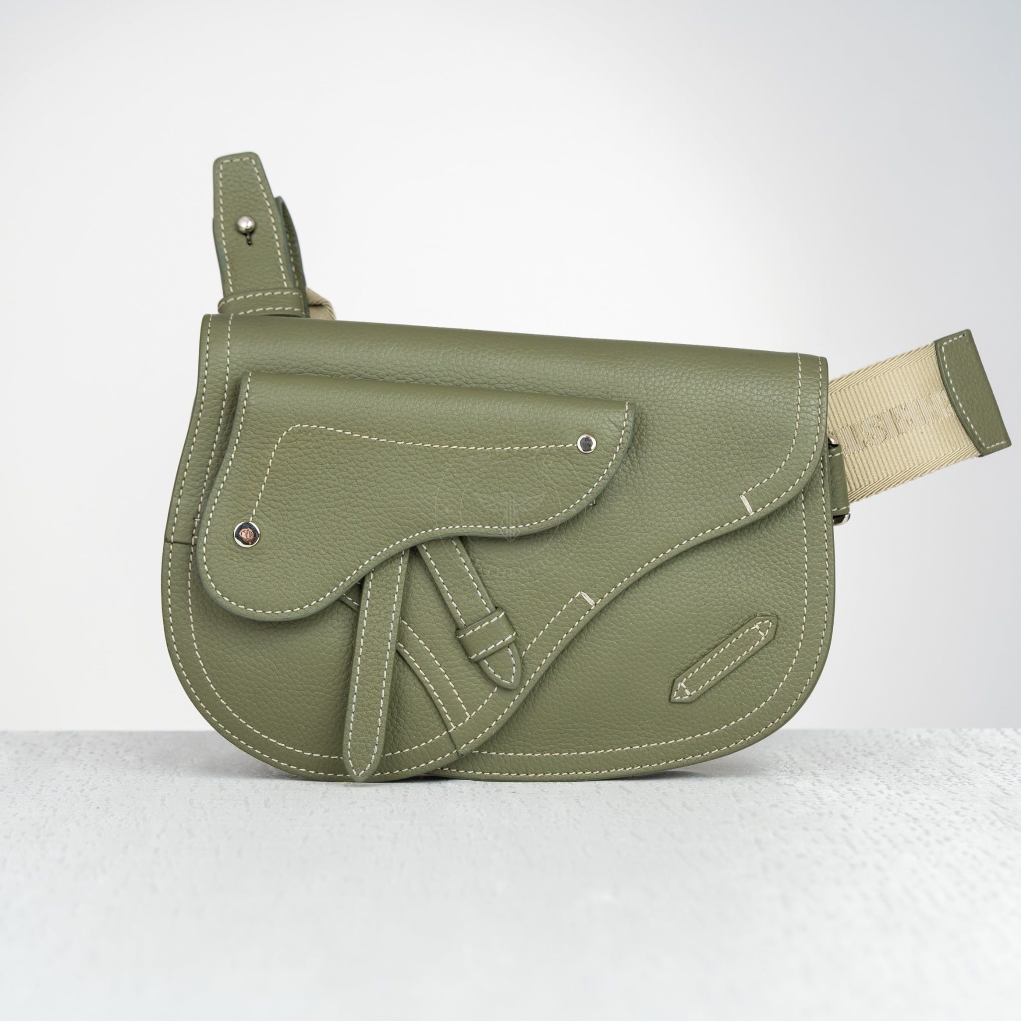 Túi đeo Christian Dior Homme Saddle (Xanh lá) size 23