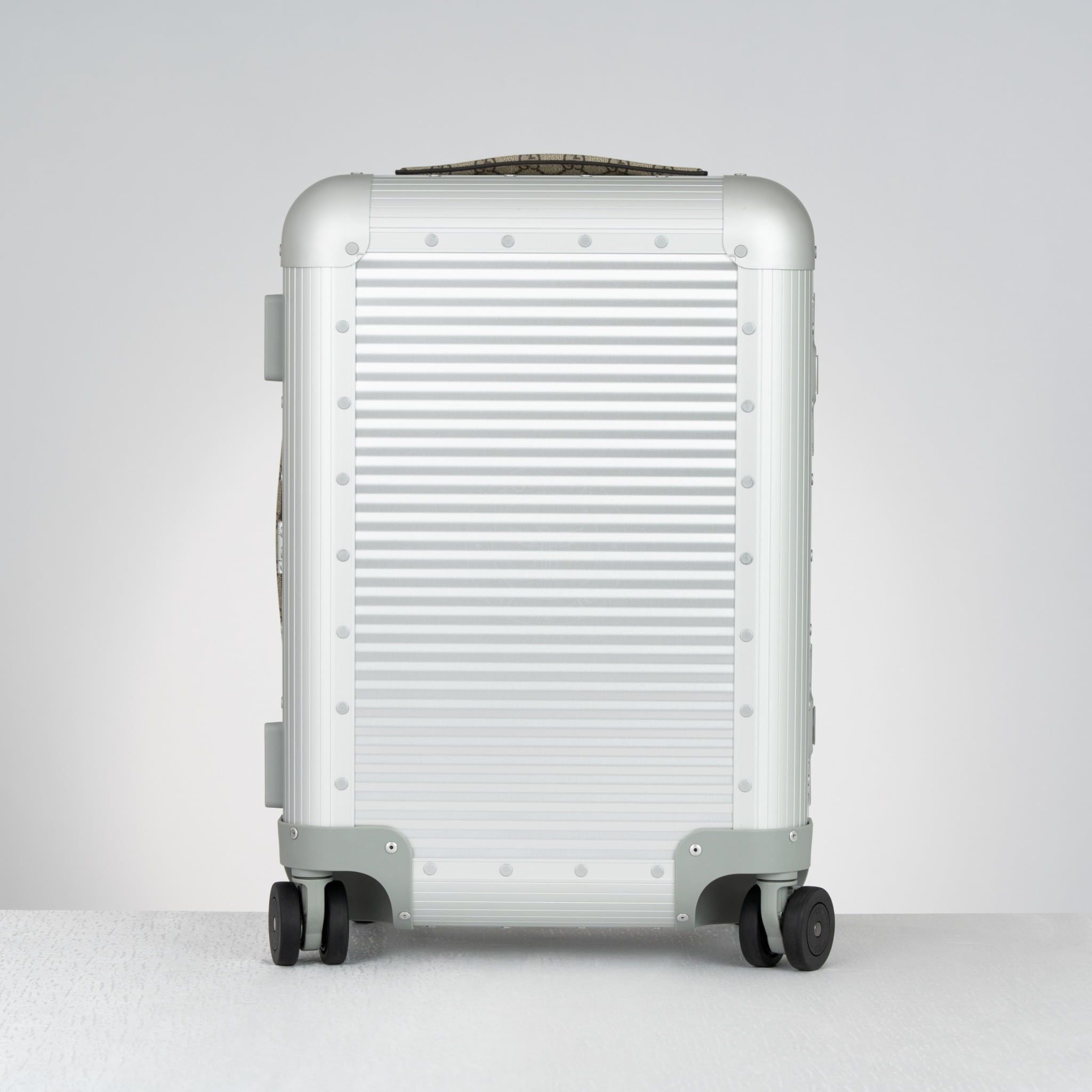 Vali Gucci x FPM Milano Porter GG Supreme Cabin Plus Trolley size 50