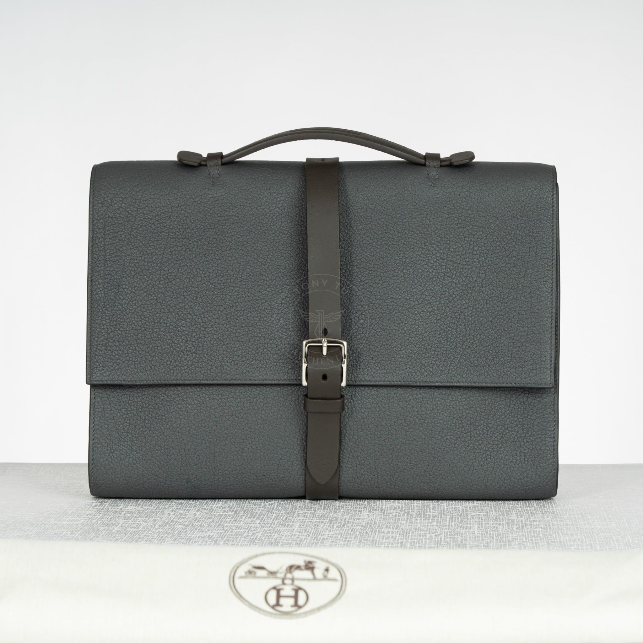 Cặp tài liệu Hermès  Etrivière Business Blue Nuit Barenia Size 38