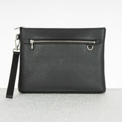 Clutch Louis Vuitton Takeoff Infini Pouch size 28 (Code Chip)