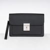 Clutch Louis Vuitton Belaia Noir Taiga size 25