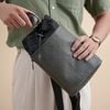 Túi đeo Louis Vuitton Chalk Monogram Shadow Khaki size 23