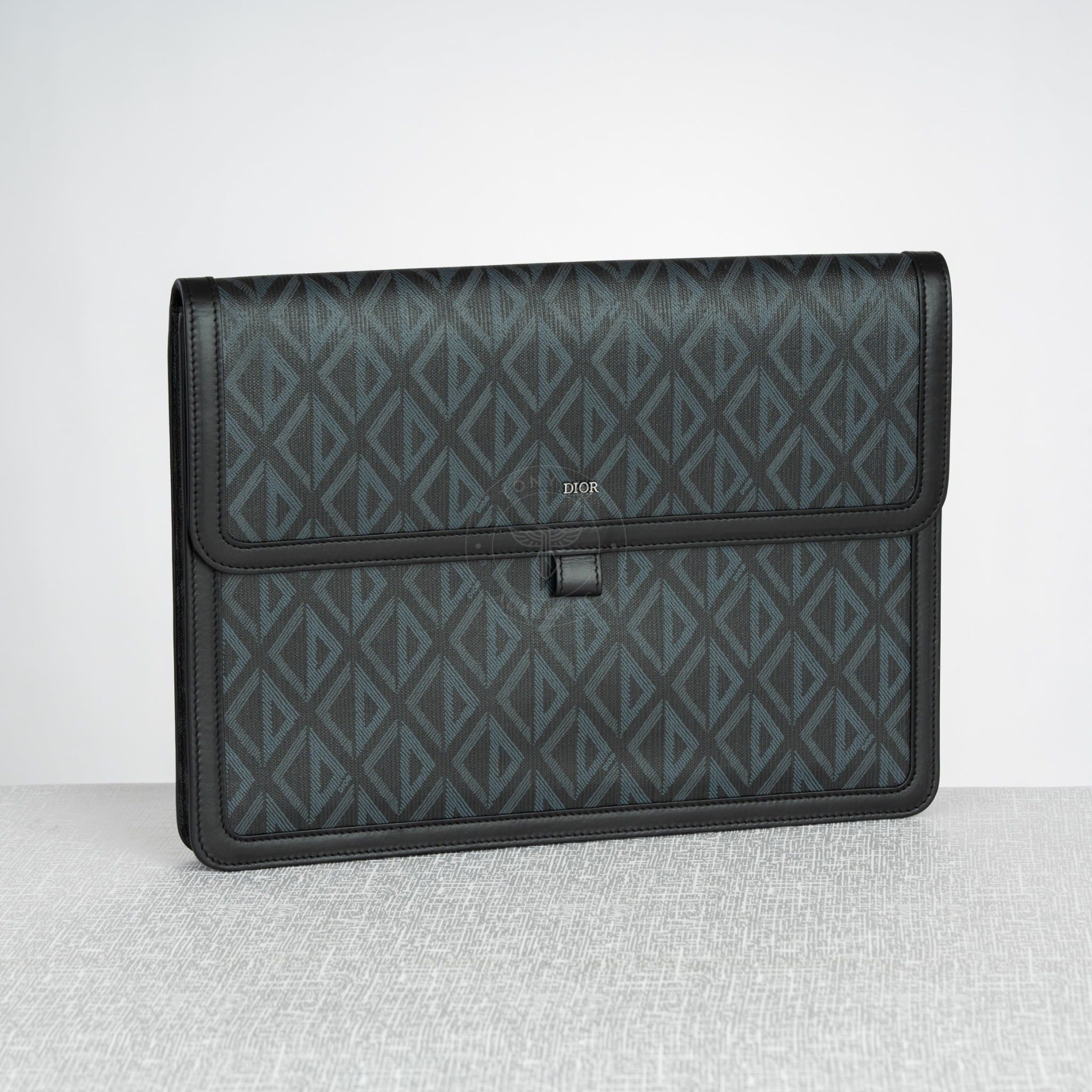 Túi tài liệu Christian Dior “Hit The Road A4”