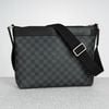 Túi đeo Louis Vuitton Mick MM Messenger Damier Graphite size 30