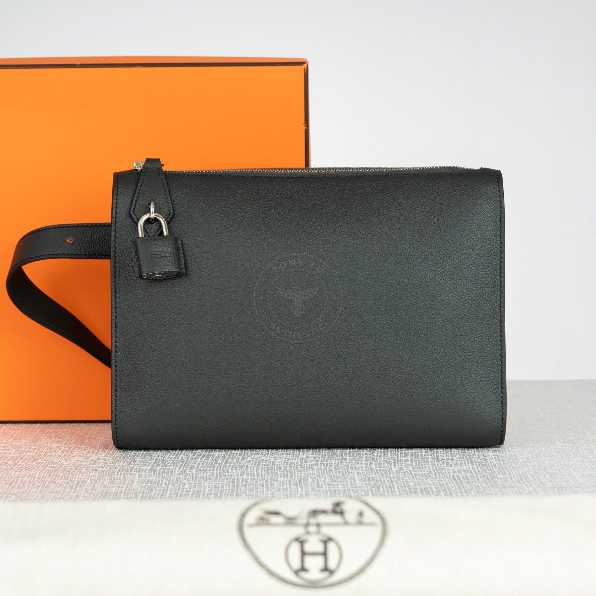 Clutch/ Túi đeo Hermes Pochette Bolittle Noir Evercolor size 26