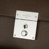 Clutch Louis Vuitton Belaia Brown Taiga size 24