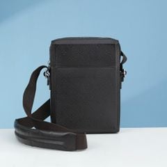 Túi đeo chéo Louis Vuitton Bobby Monogram Glace size 26