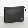 Clutch Louis Vuitton Voyage MM Noir Taiga (New SS - Code Chip) size 27