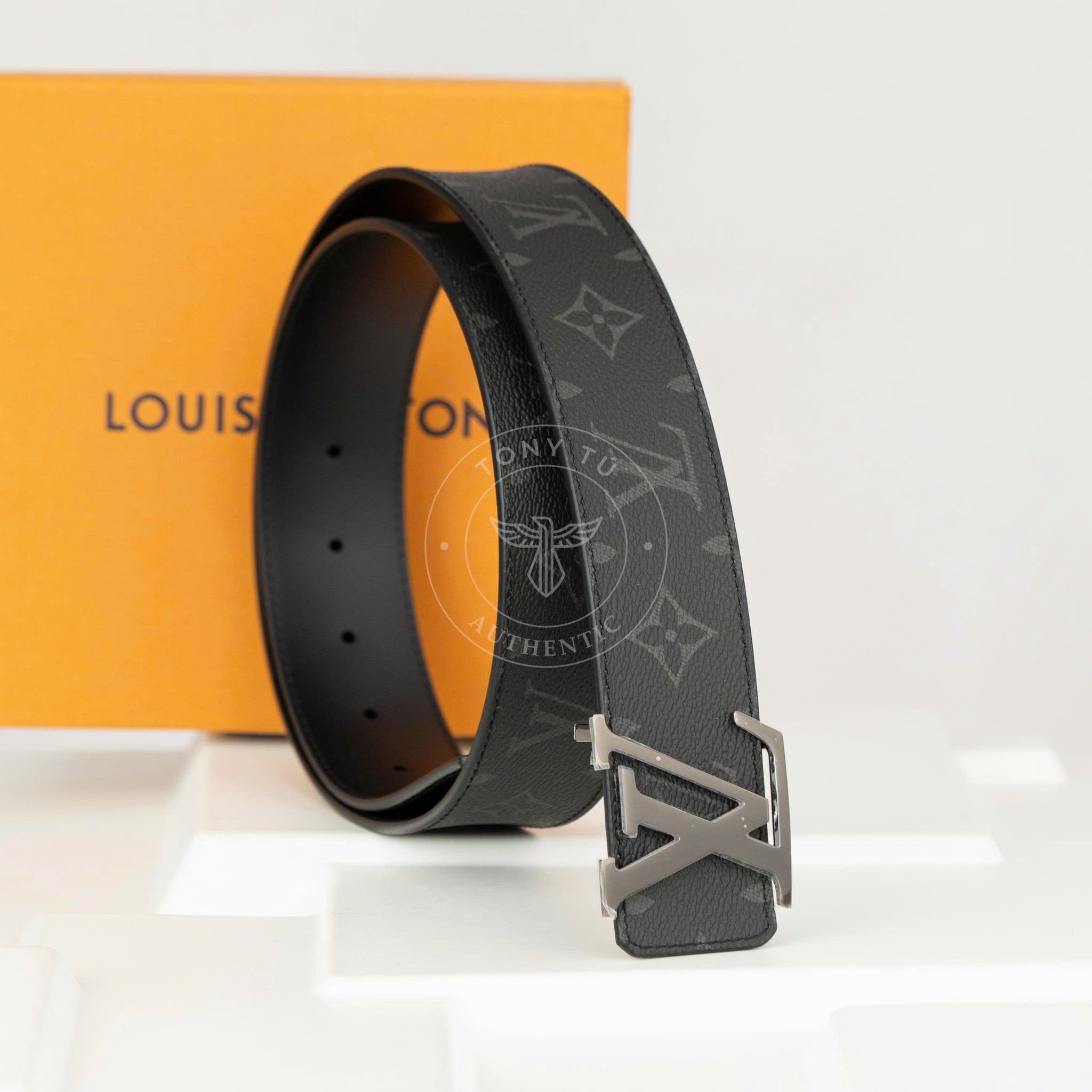 Thắt lưng Louis Vuitton Initiales Monogram Eclipse size 90