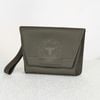 Clutch Hermès Novapolis Olive Evercolor size 28