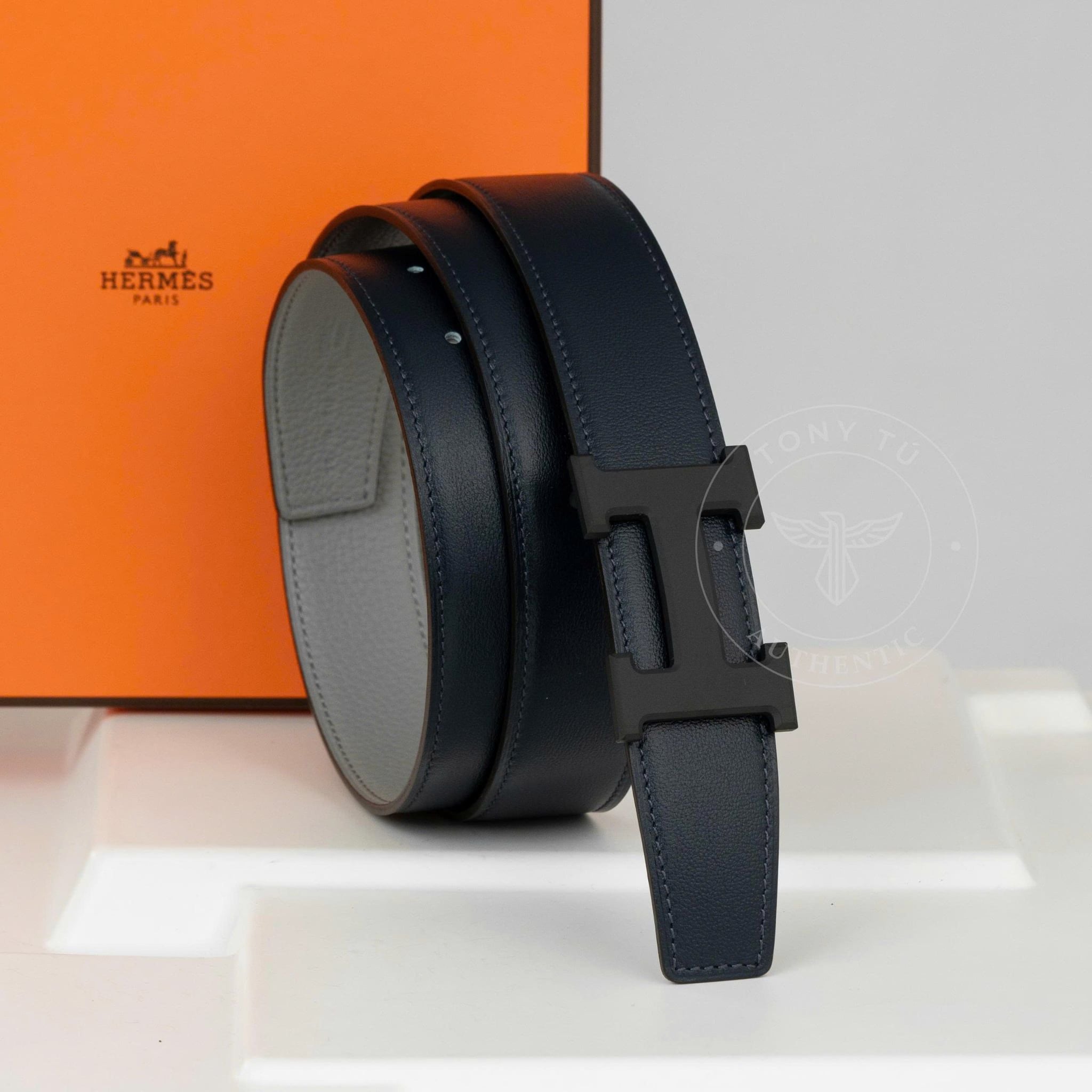 Thắt lưng Hermès H Constance Matte Black Reversible Togo/Boxcalf (Đen/Xám) size 95