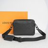 Túi đeo Louis Vuitton Duo Messenger Shadow Monogram size 26