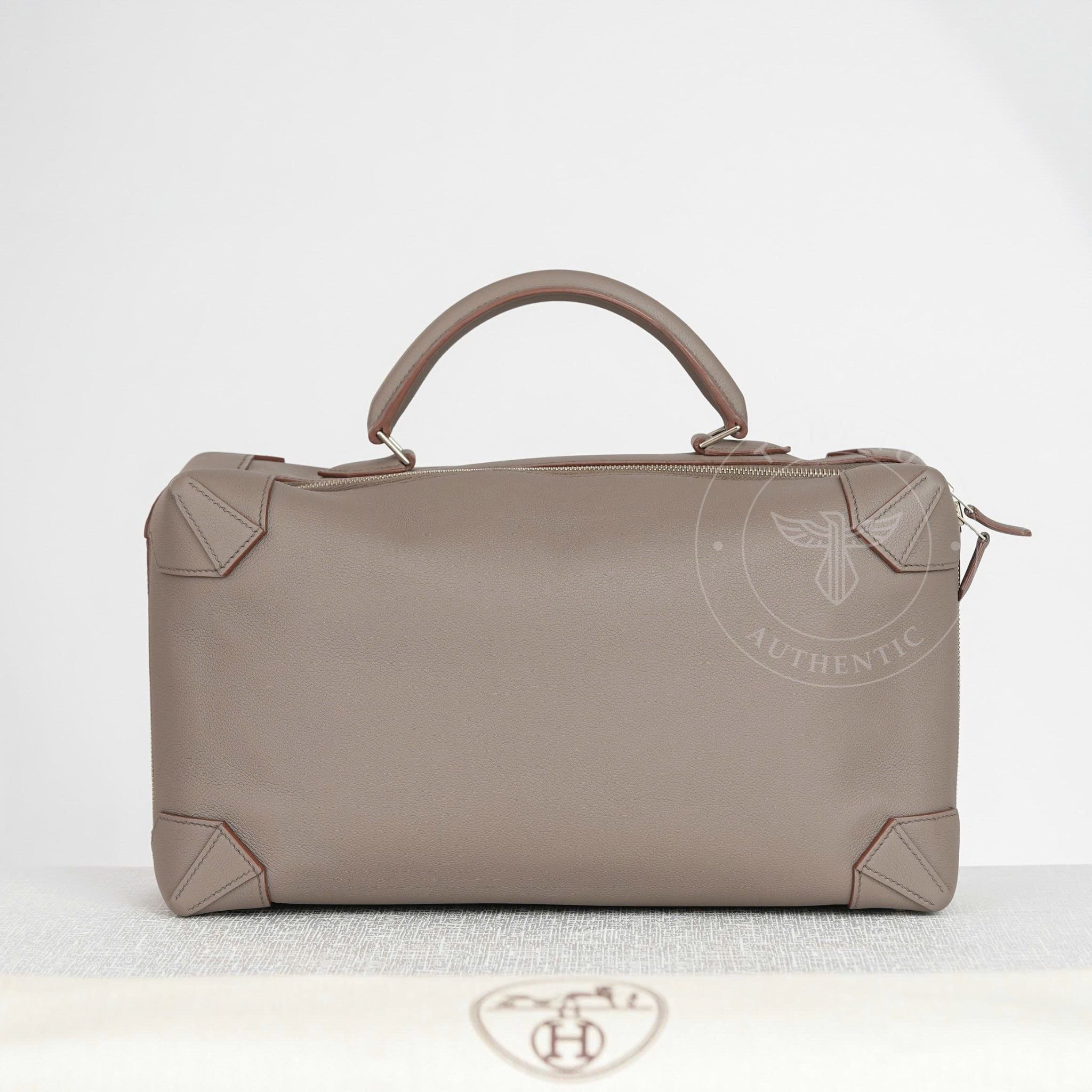 Túi/Clutch Hermès Maxibox 37 Gris Misty Togo (Xám lạnh) size 37