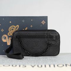 Clutch/ Túi đeo Louis Vuitton Volga Taurillon Monogram Shadow