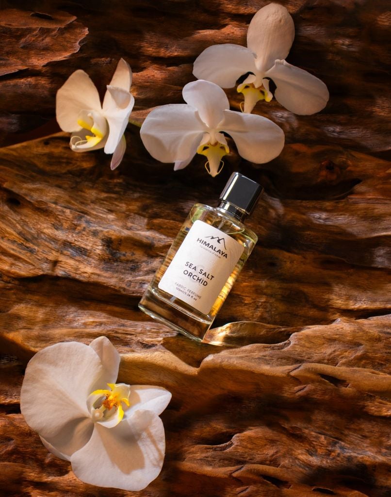 Nước hoa quần áo Himalaya Sea Salt & Orchid