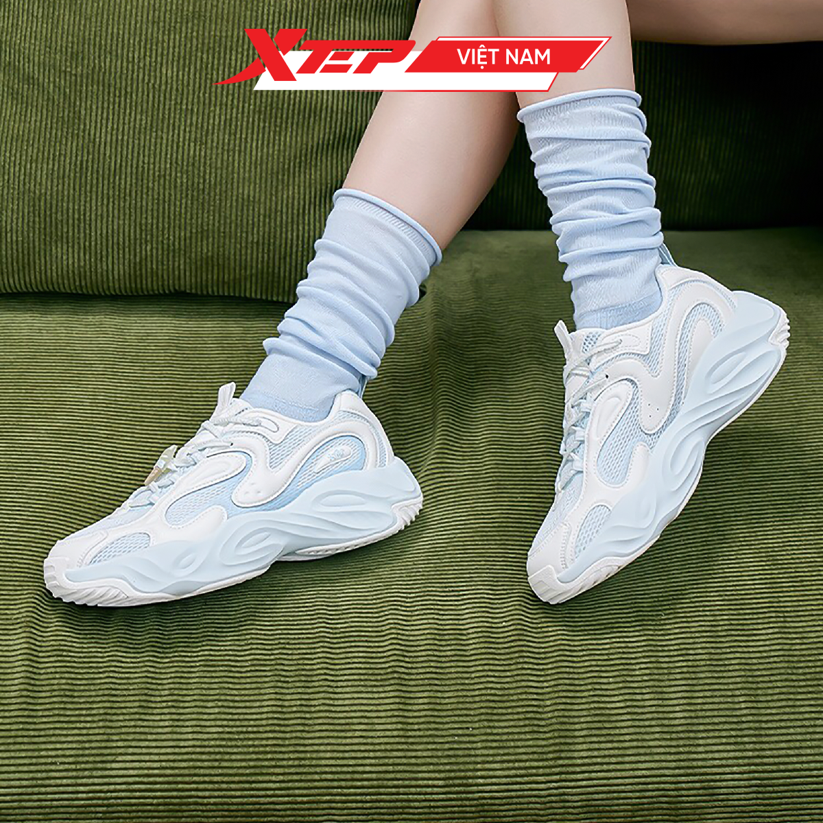  Giày Thể Thao Nữ Xtep 974218320009 