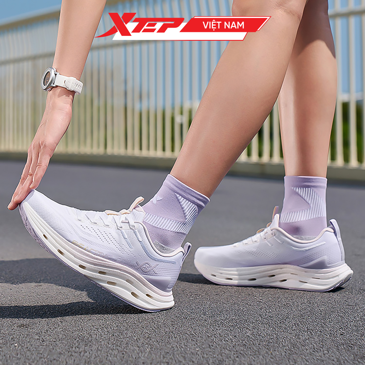  Giày Chạy Bộ Nữ Xtep 974218110011 