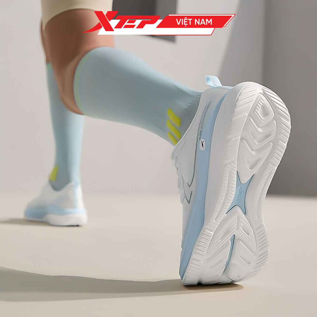  Giày Chạy Bộ Thể Thao Nữ Xtep Xingyun DC 876118110057 (OL) 