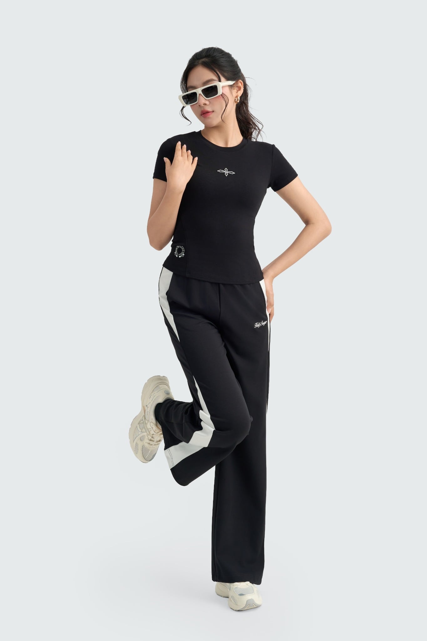  Giày Thể Thao Nữ Xtep 974218330007 