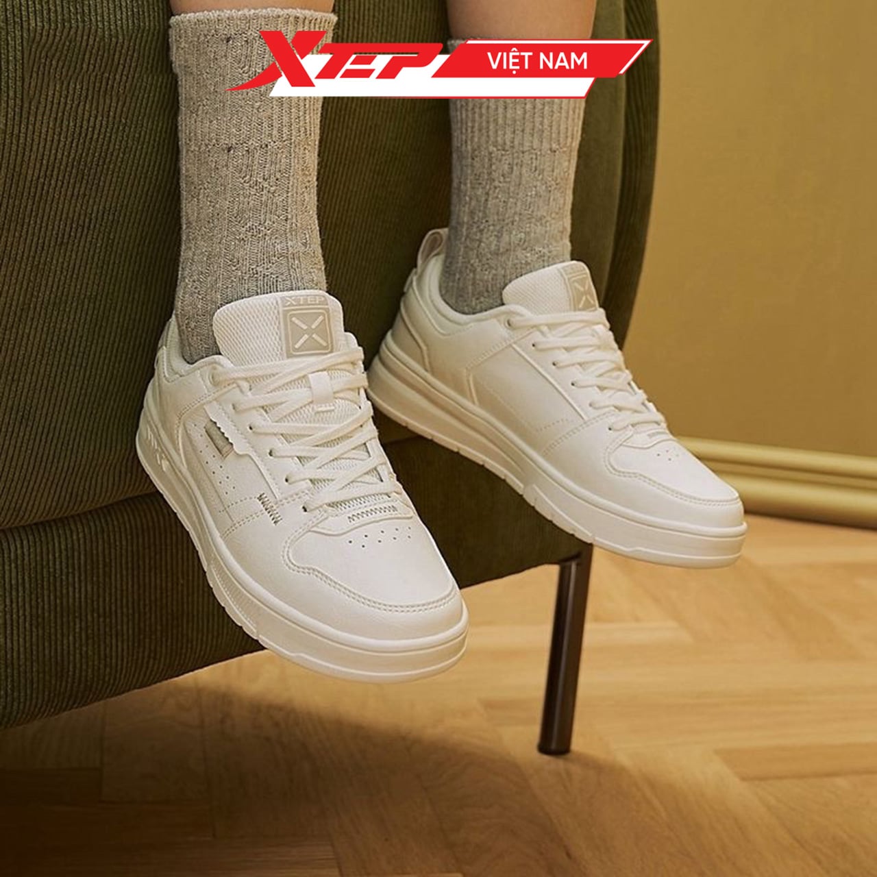  Giày Thể Thao Nữ Xtep 977318310065 