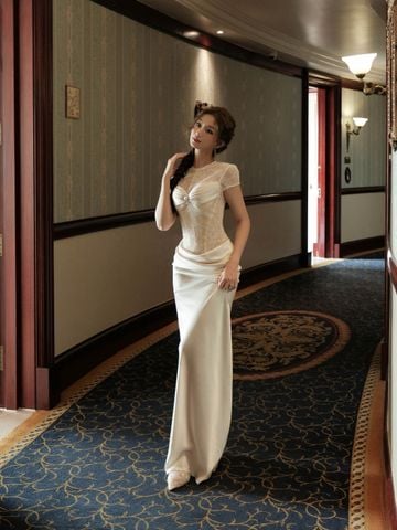 Đầm Midi The Pearl Muse Phối Ren Corset Dáng Dài Sang Trọng LOVELYN