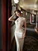 Đầm Midi The Pearl Muse Phối Ren Corset Dáng Dài Sang Trọng LOVELYN