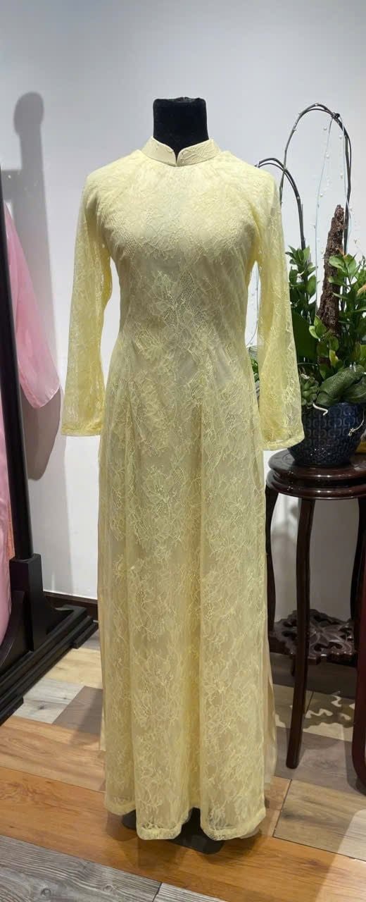Áo Dài Nữ Vàng Nhạt Ren Cổ Đứng MADAME ĐÀO THỊ
