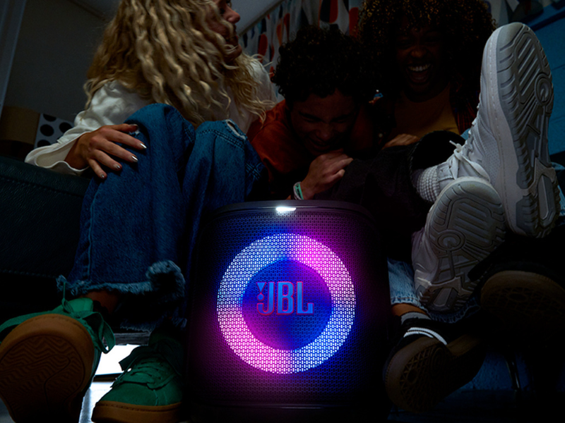 Loa JBL Partybox Encore Essential 2