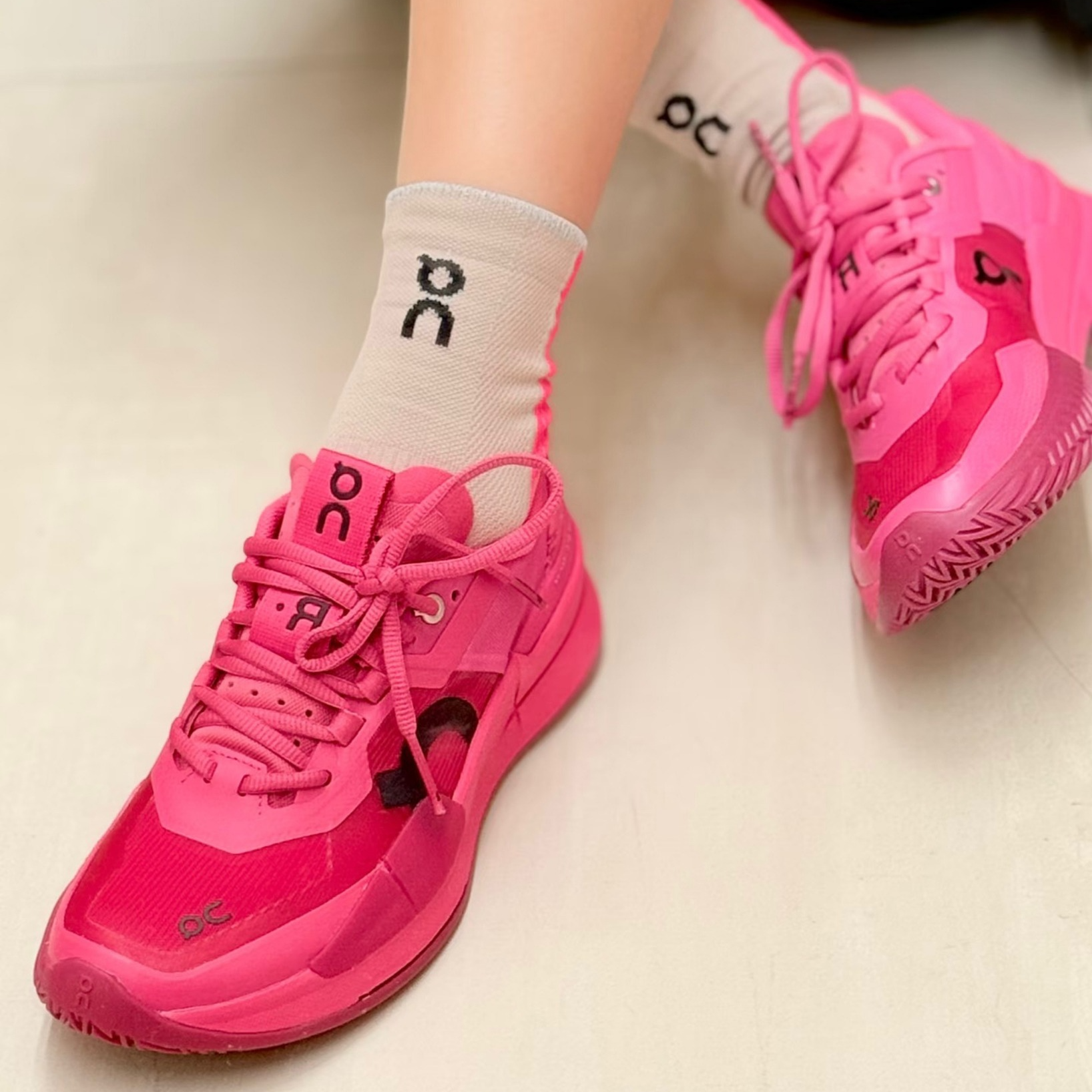  Giày Nữ On The Roger Pro 2 'Rose' 