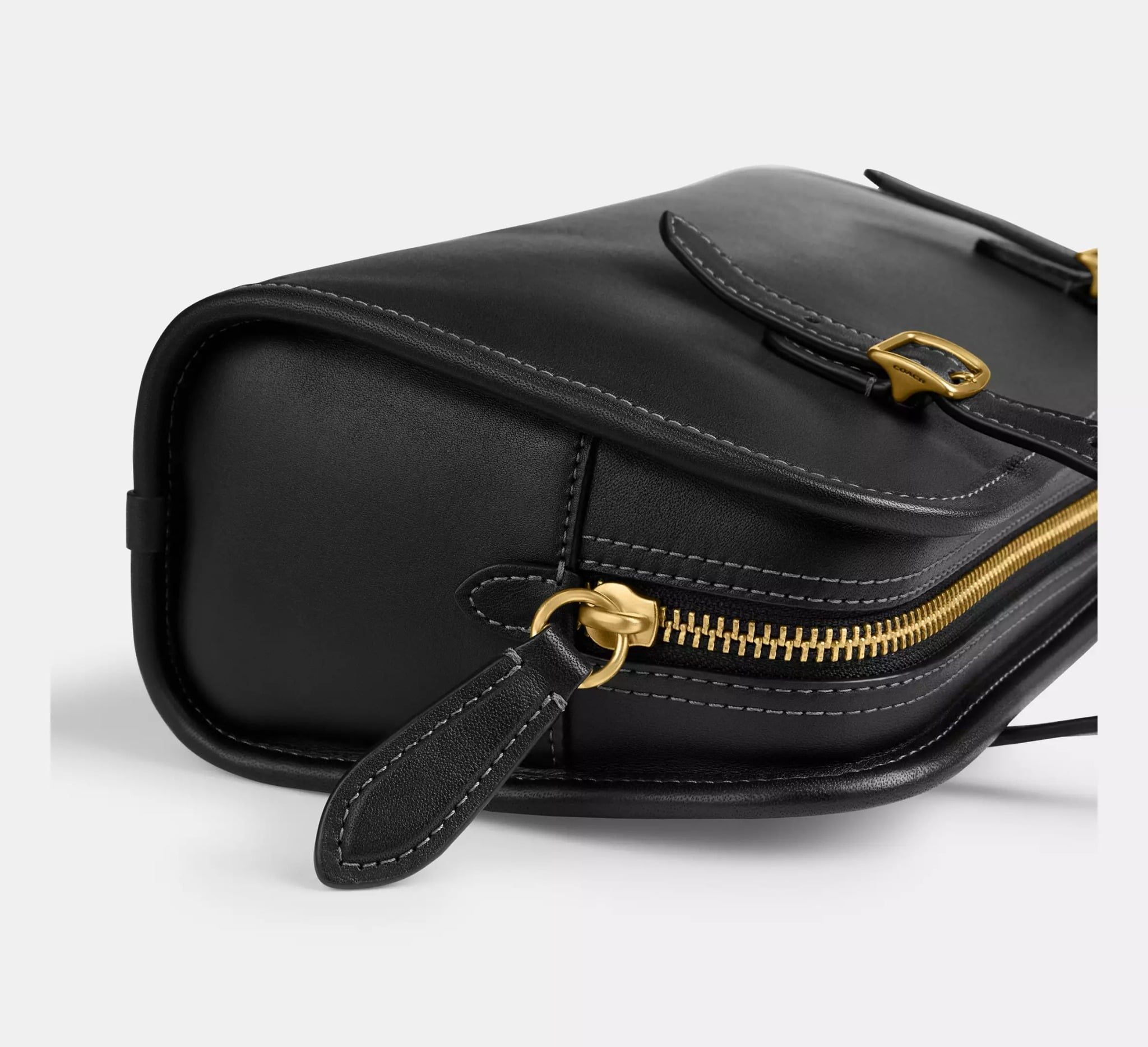  Túi Nữ Coach Swing Zip Bag 'Black' 