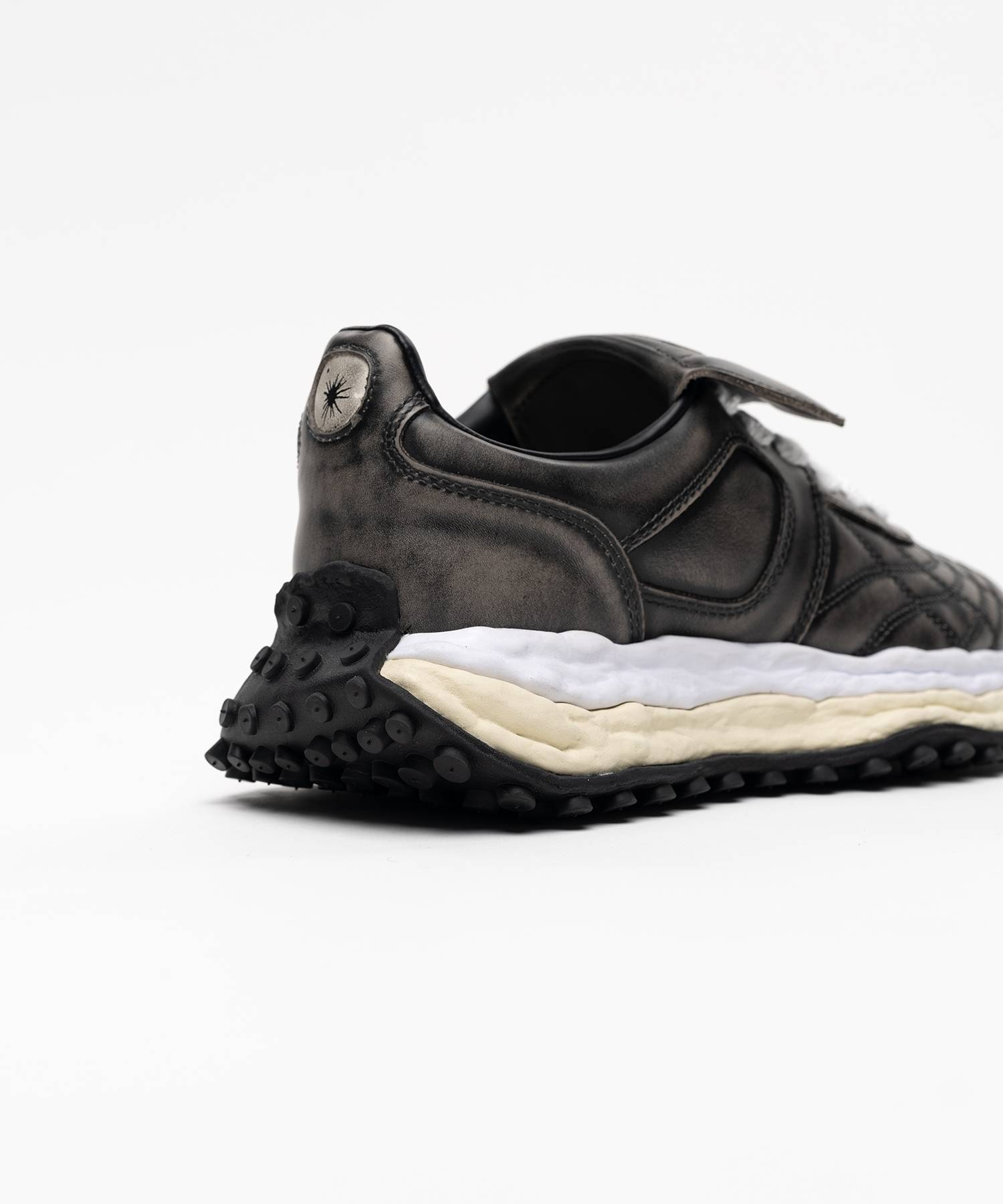  Giày Maison Mihara Yasuhiro Scott OG Sole 'Black White' 