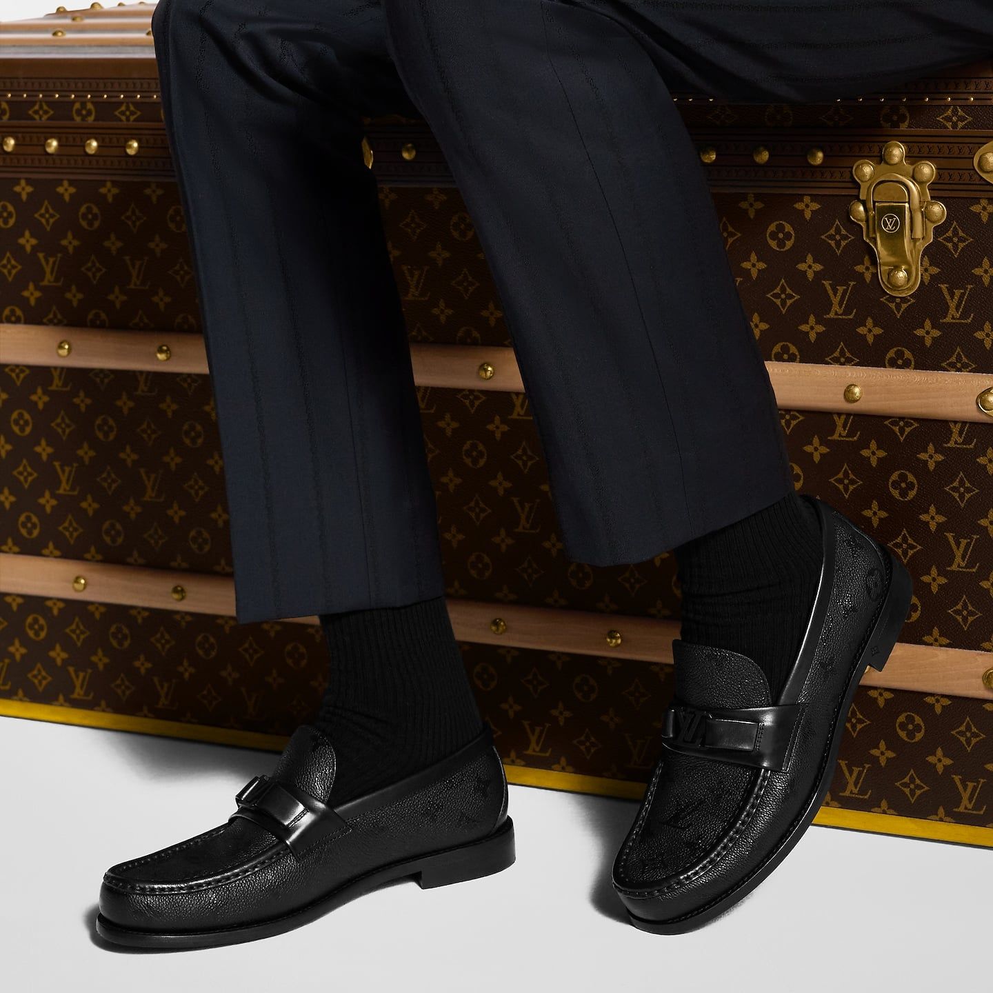  Giày Nam Louis Vuitton Major Loafers 'Black' 