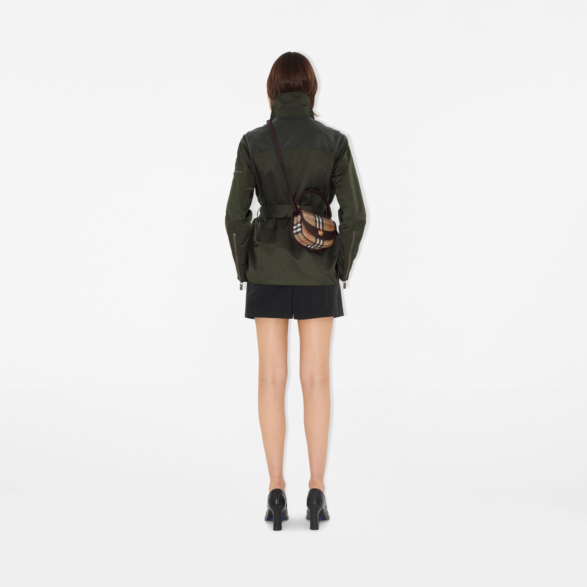  Túi Nữ Burberry Mini Highlands Bag​ 'Sand' 