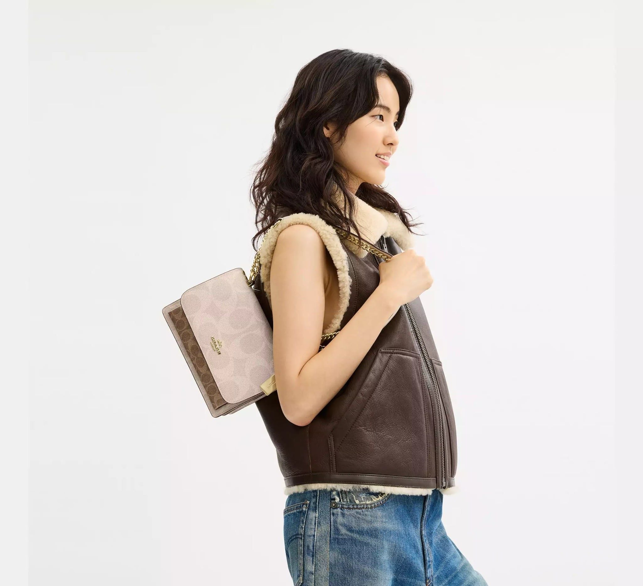  Túi Nữ Coach Klare Crossbody Bag 'Tan' 