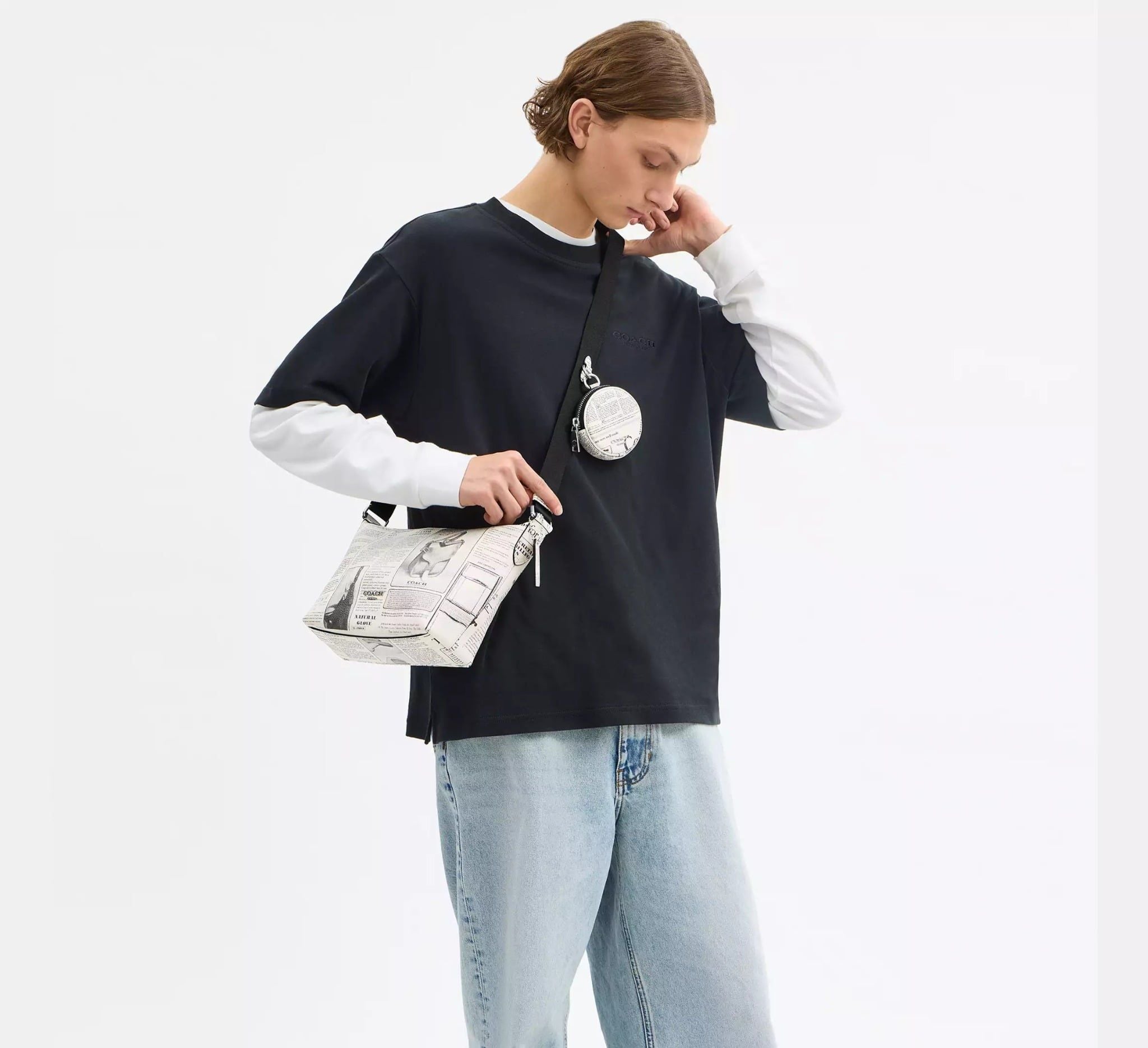  Túi Nữ Coach Small Finn Crossbody Bag 'Chalk' 