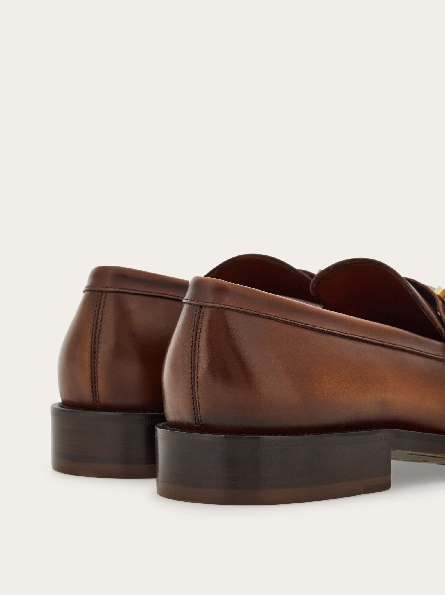 Giày Nam Salvatore Ferragamo Moccasin Gancini Ornament 'Natural' 