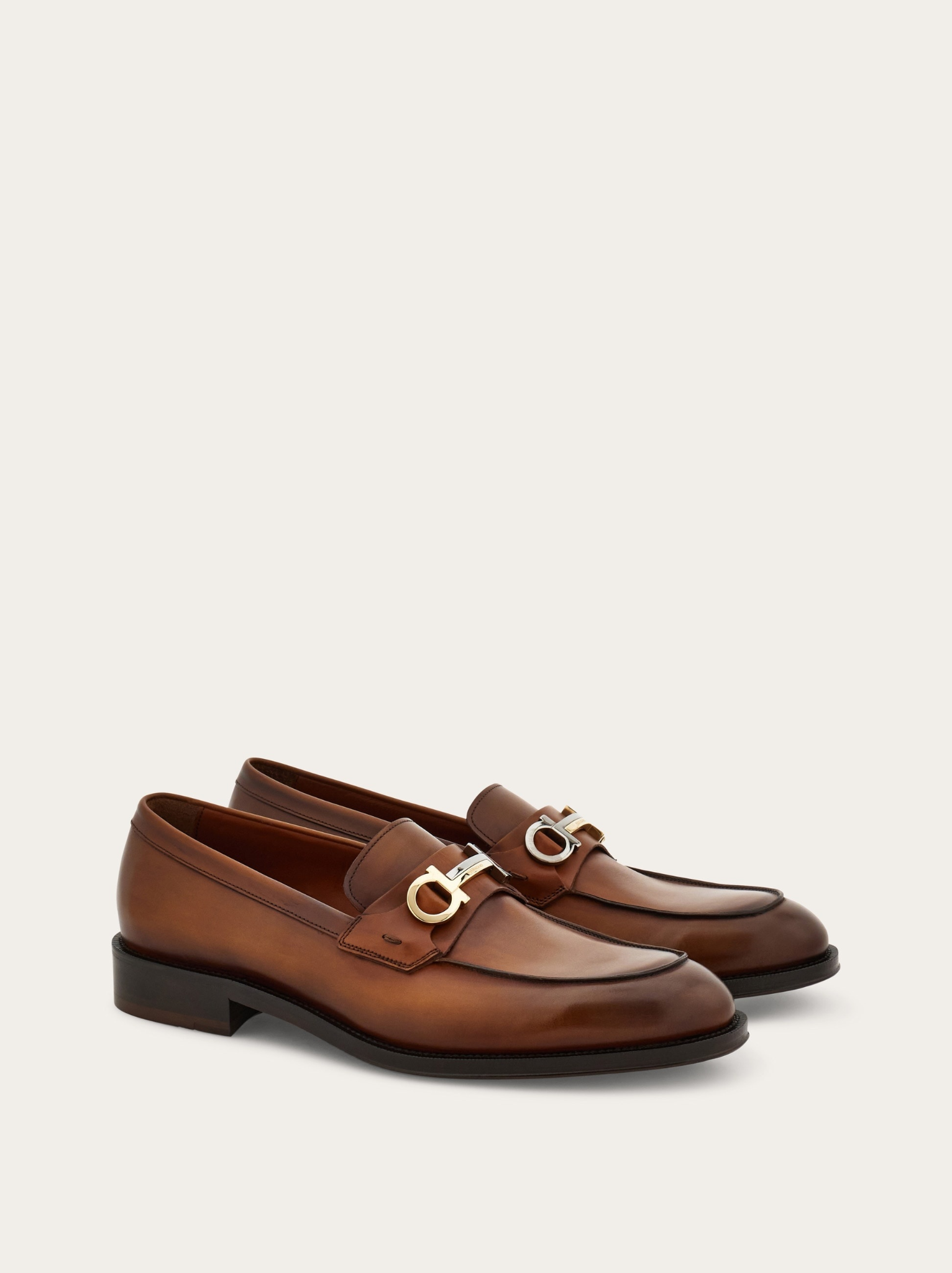  Giày Nam Salvatore Ferragamo Moccasin Gancini Ornament 'Natural' 