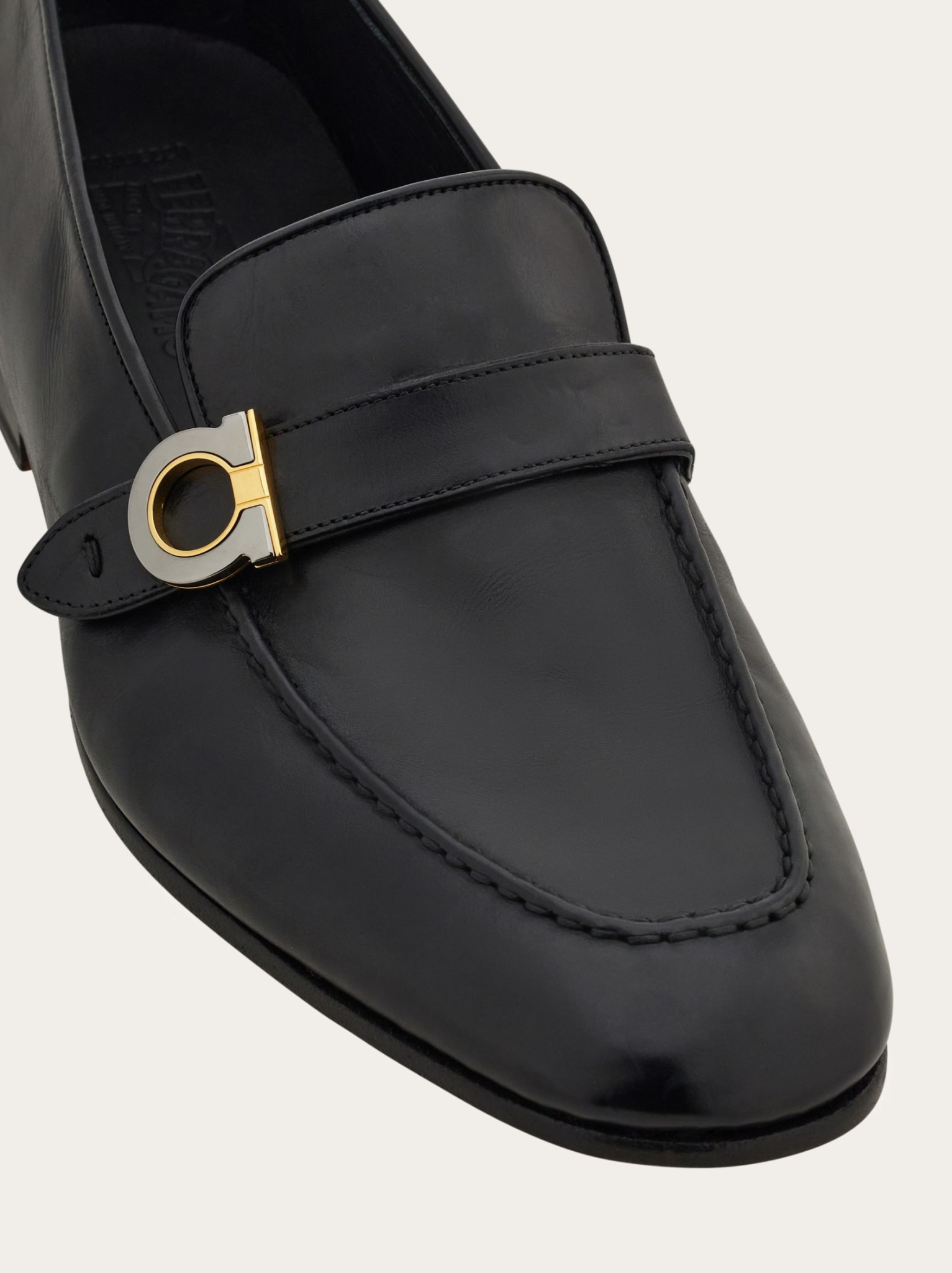  Giày Nam Salvatore Ferragamo Loafer Gancini 'Black' 