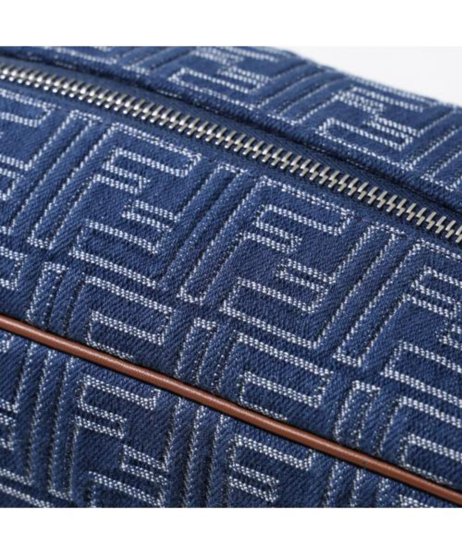  Túi Nam Fendi FF Toiletry Case 'Denim' 