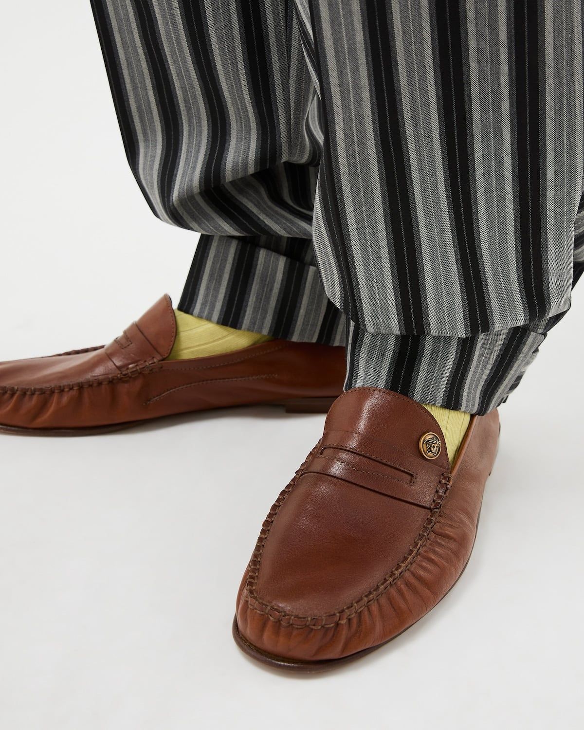  Giày Nam Versace Guanto Leather Loafers 'Brown' 