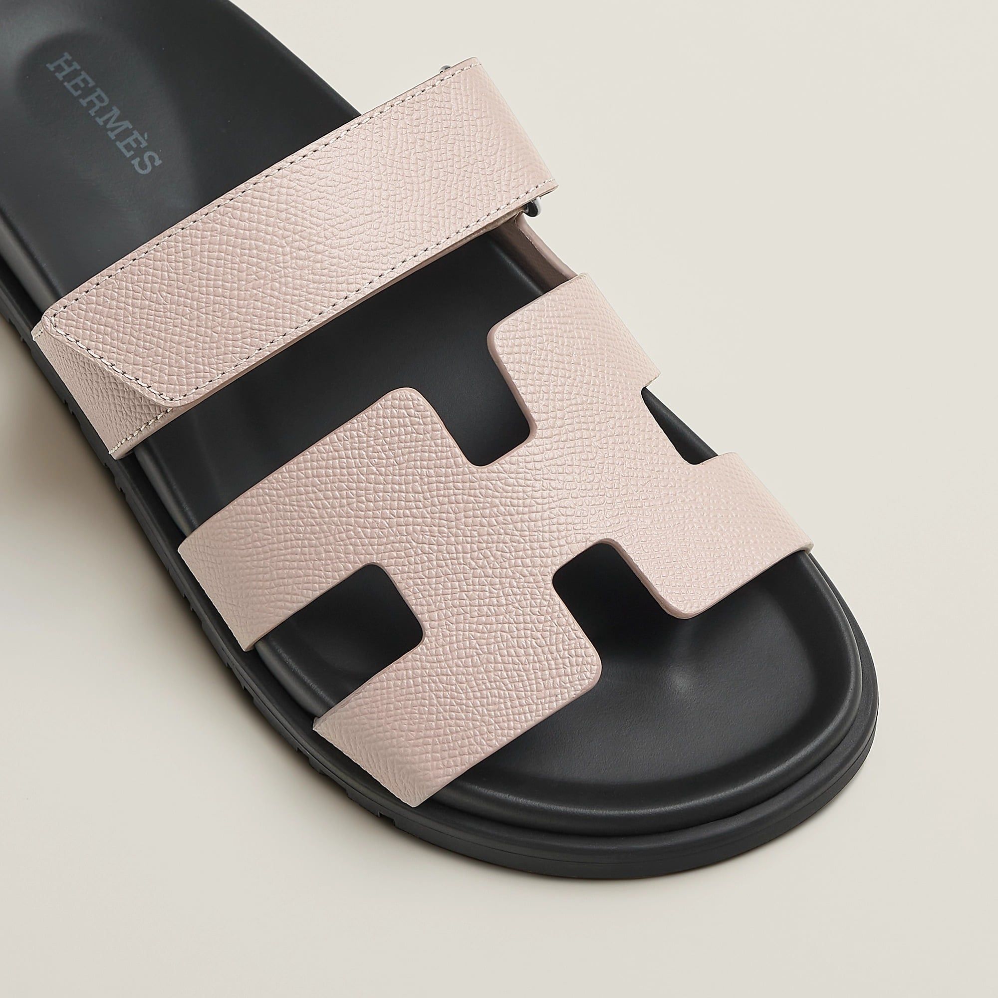  Dép Nữ Hermes Chypre Sandal 'Rose Porcelaine' 