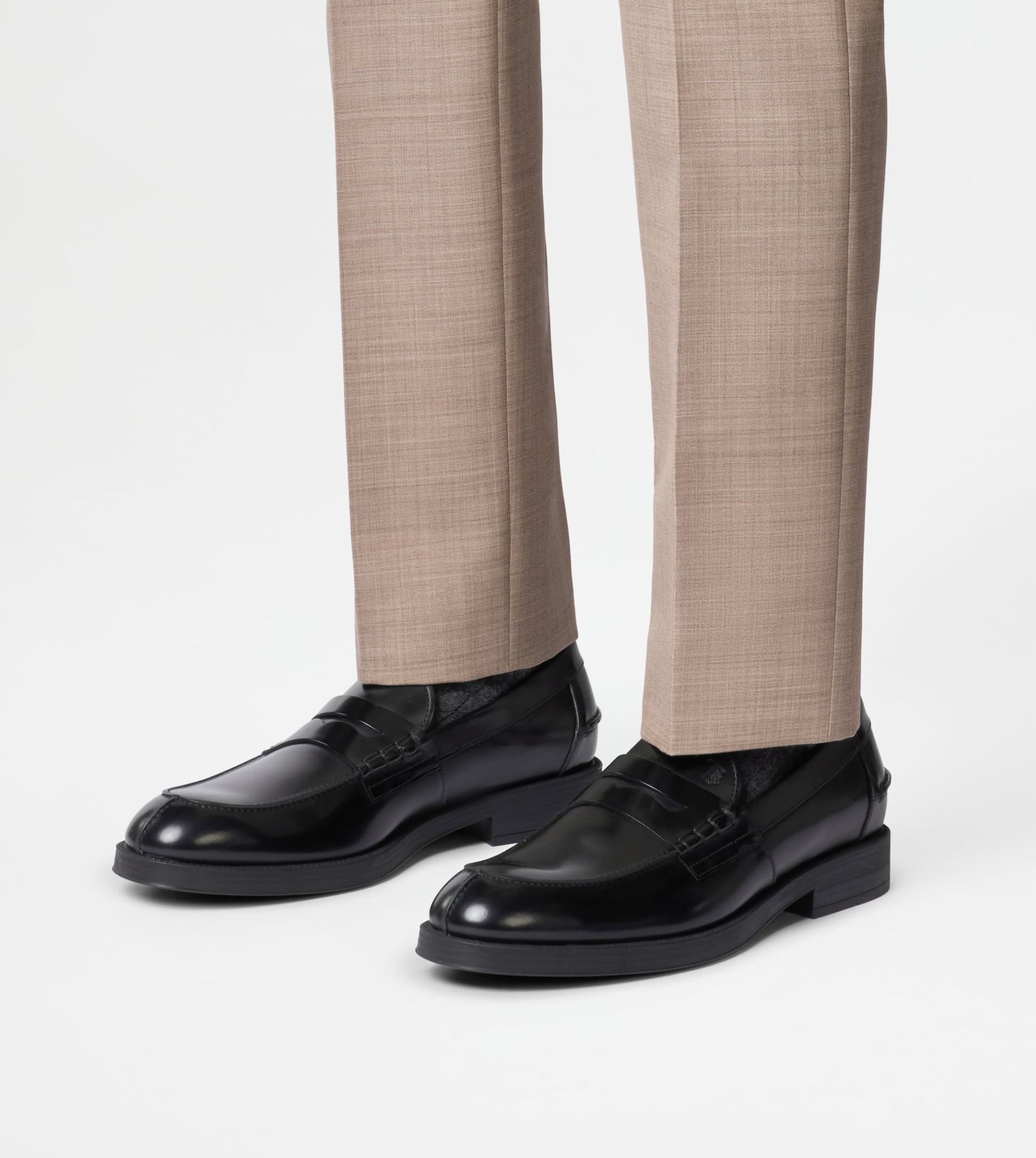  Giày Nam Tod's Loafers In Leather 'Black' 