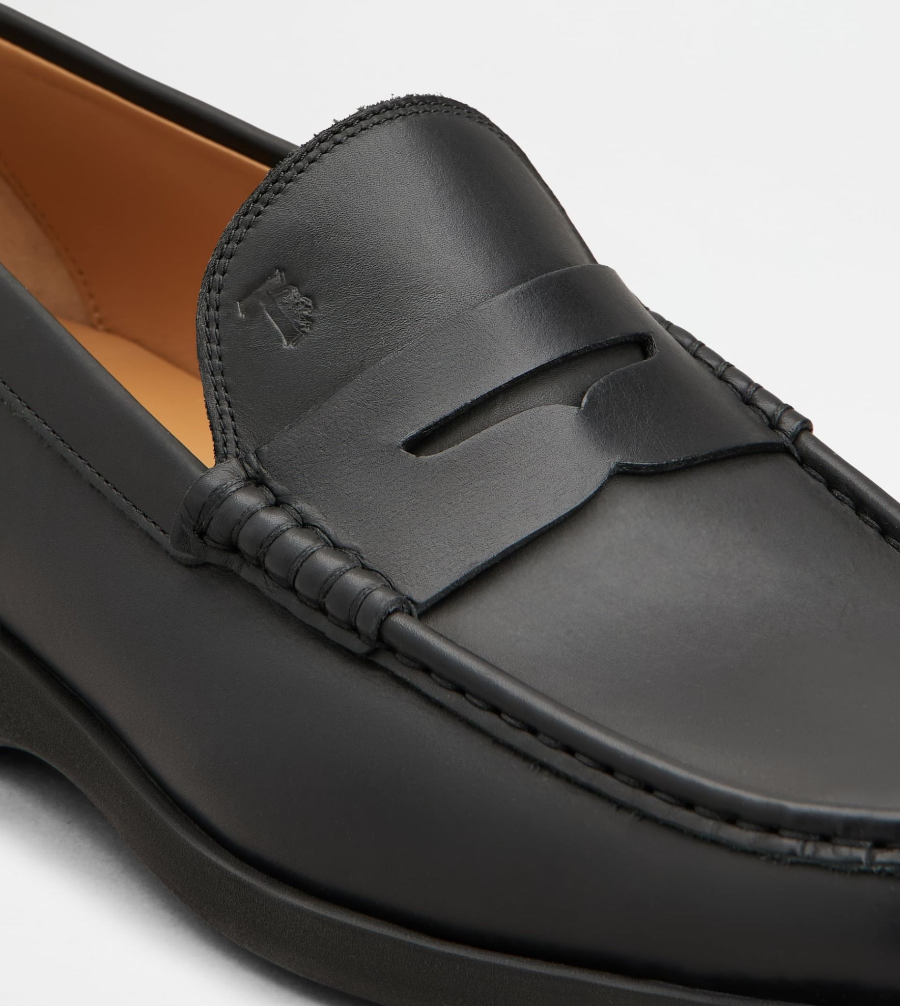  Giày Nam Tod's Loafers In Leather 'Black' 