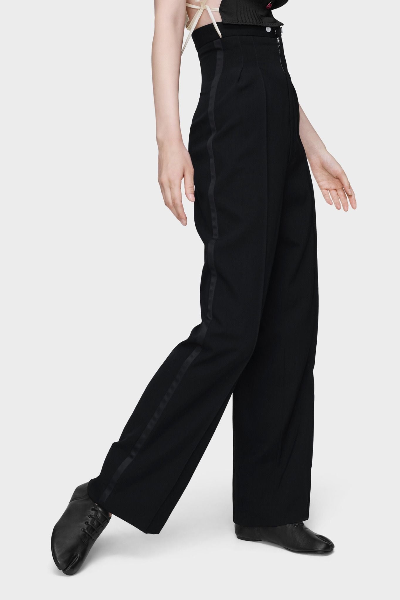  Giày Nữ Maison Margiela Tabi Jazz 'Black' 