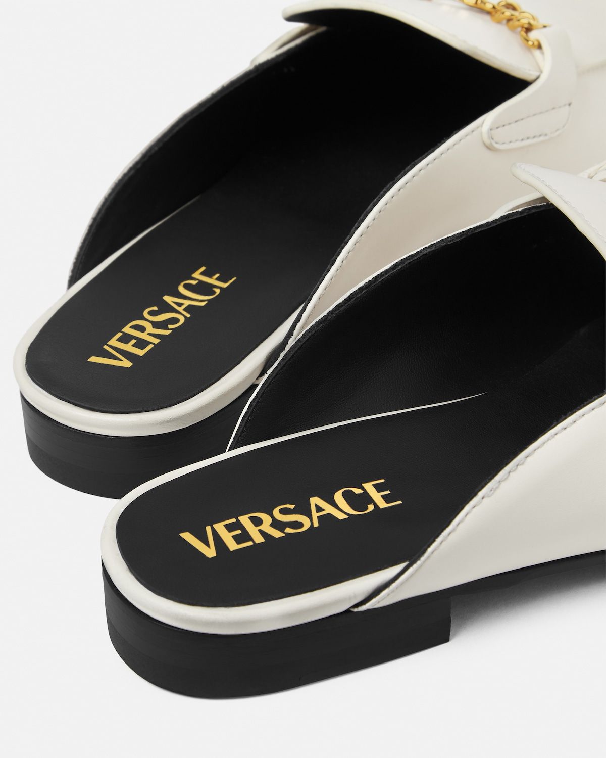  Giày Nữ Versace Medusa Loafers 'White' 