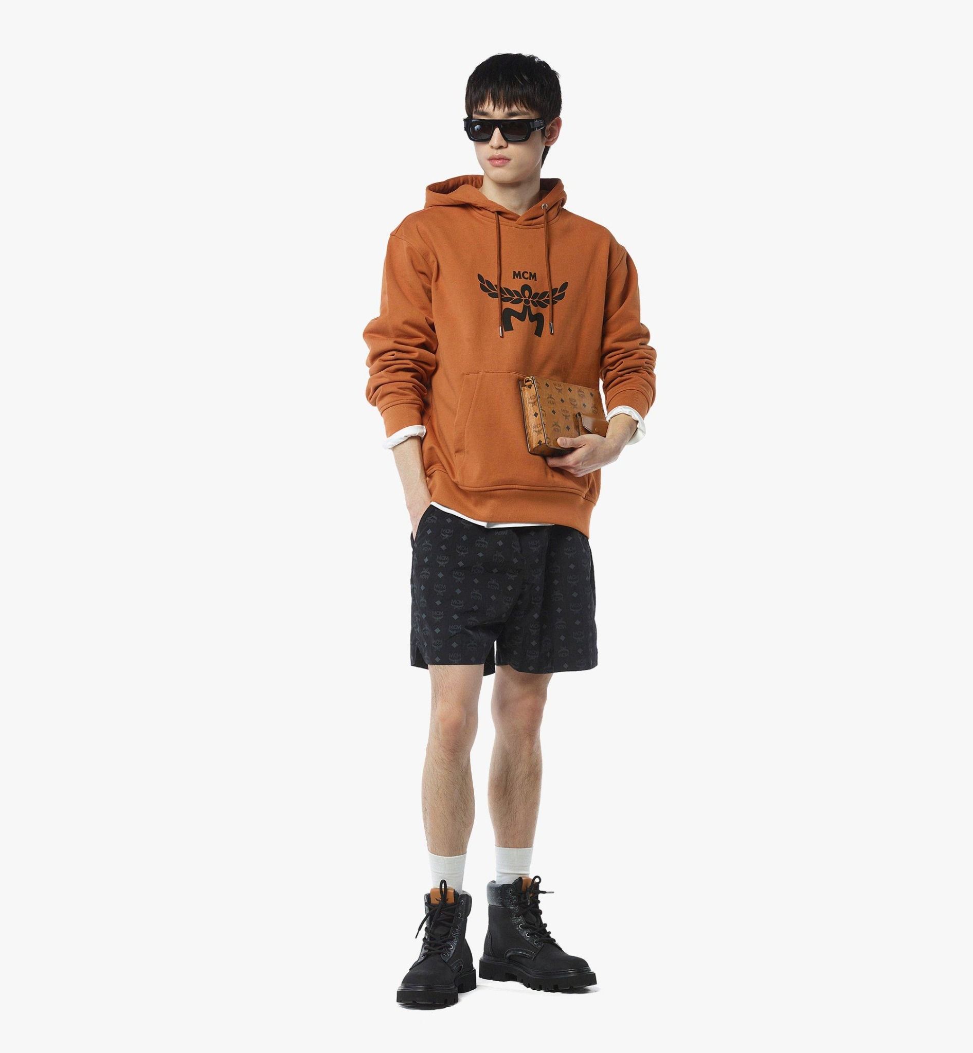  Túi MCM Aren Standing Crossbody Pouch 'Cognac' 