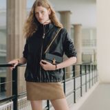  Túi Nữ Louis Vuitton LV Bloom Wallet On Chain 'Black' 