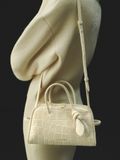  Túi Nữ Jacquemus Turismo Small Bowling Bag 'Ivory' 