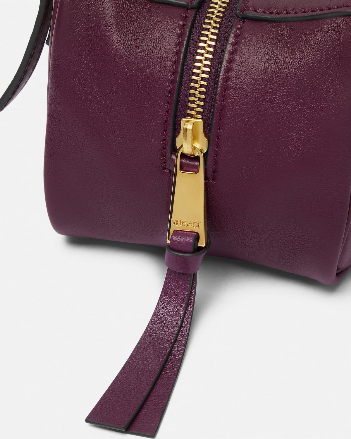  Túi Nữ Versace Tag Nappa Bowling Bag 'Burgundy' 